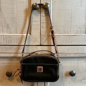 P7- Black Leather Crossbody Bag